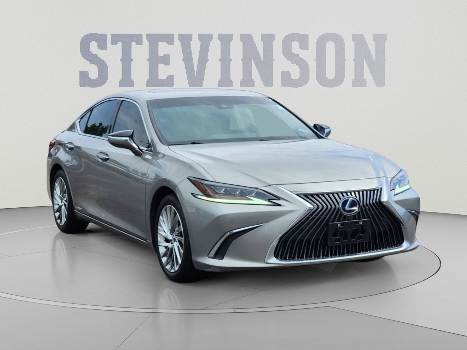 Certified 2021 Lexus ES 300h w/ Luxury Package FWD image 4