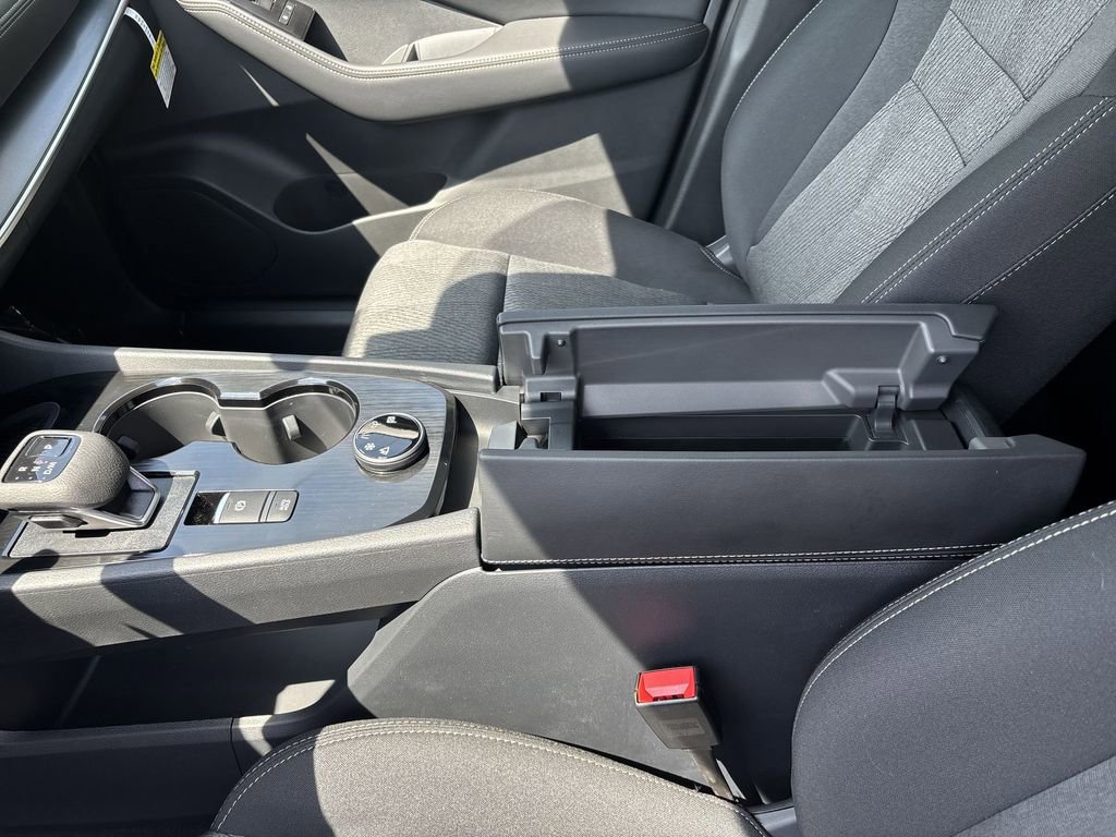 New 2026 Nissan Rogue SV w/ Cold Weather Package AWD/4WD image 23