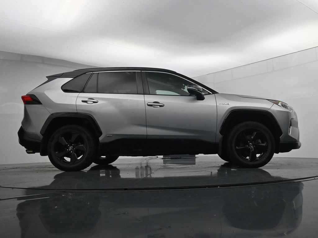 Used 2021 Toyota RAV4 XSE AWD/4WD image 39