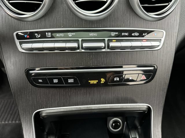 Used 2021 Mercedes-Benz GLC 300 4MATIC image 19
