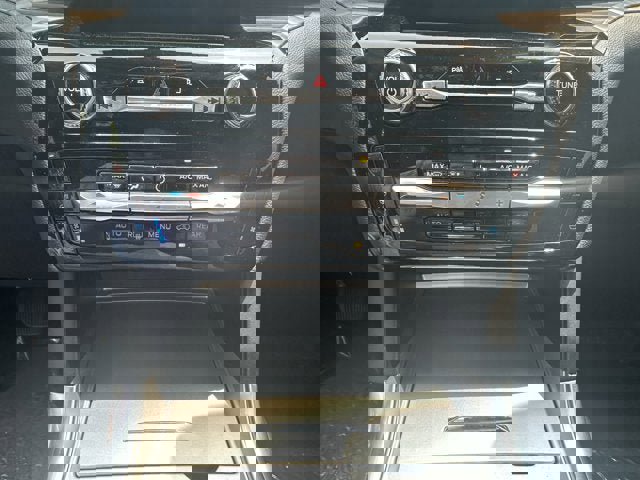 Used 2022 Ford Explorer Limited w/ Equipment Group 301A image 16