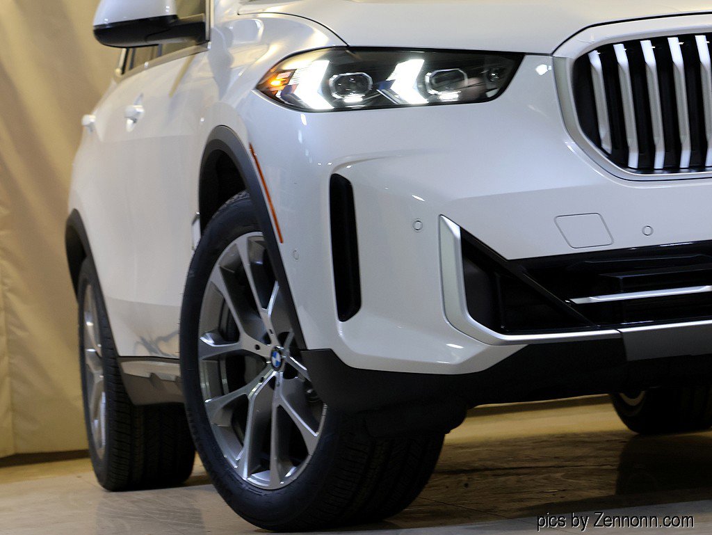 New 2026 BMW X5 xDrive40i AWD/4WD image 4