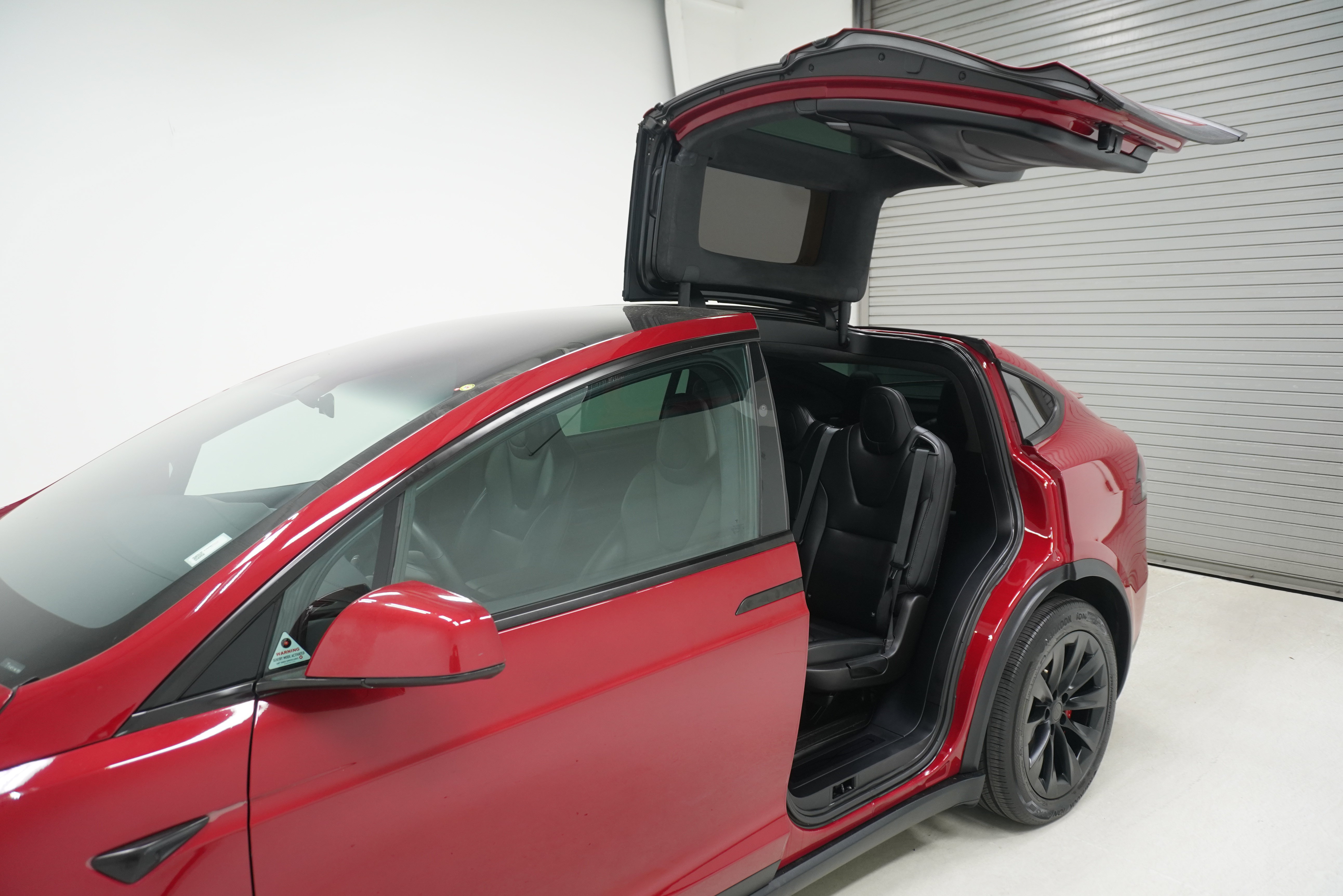 Used 2019 Tesla Model X Performance AWD/4WD image 6