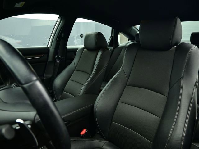 Used 2019 Honda Accord Sport image 16