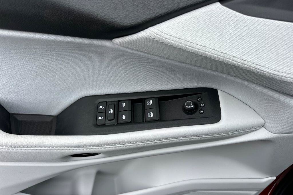 New 2026 Jeep Cherokee Laredo AWD/4WD image 11