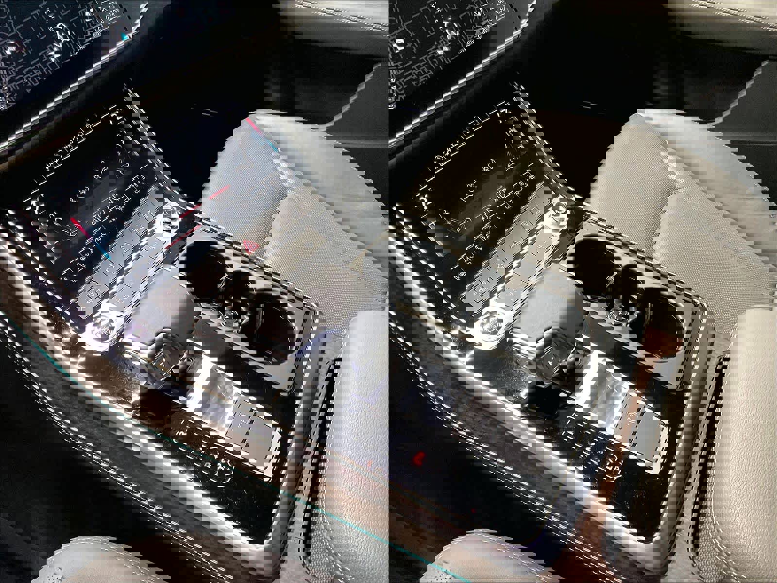 Used 2023 Audi Q8 Premium Plus w/ Premium Plus Package image 18