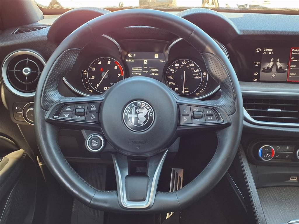 Used 2023 Alfa Romeo Stelvio Ti w/ Active Assist Plus Package AWD/4WD image 33