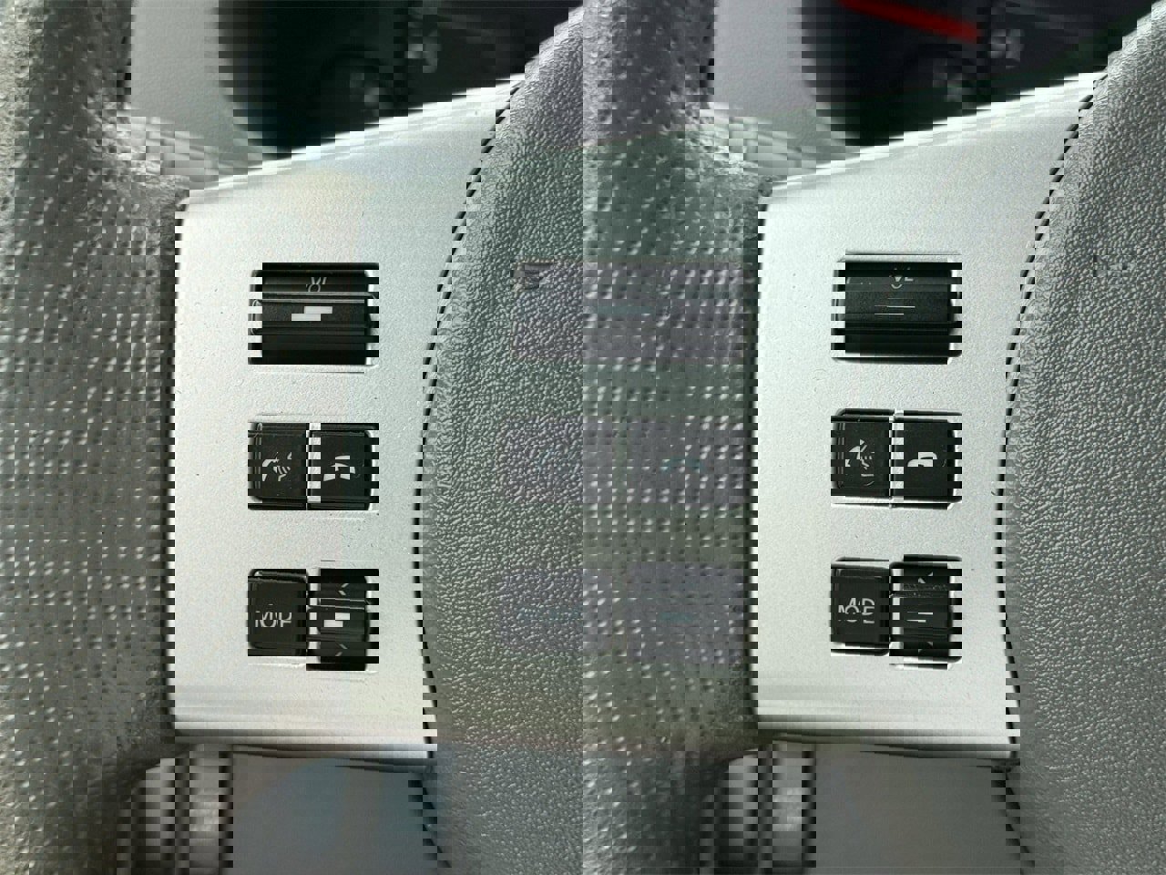 Used 2019 Nissan Frontier SV image 13