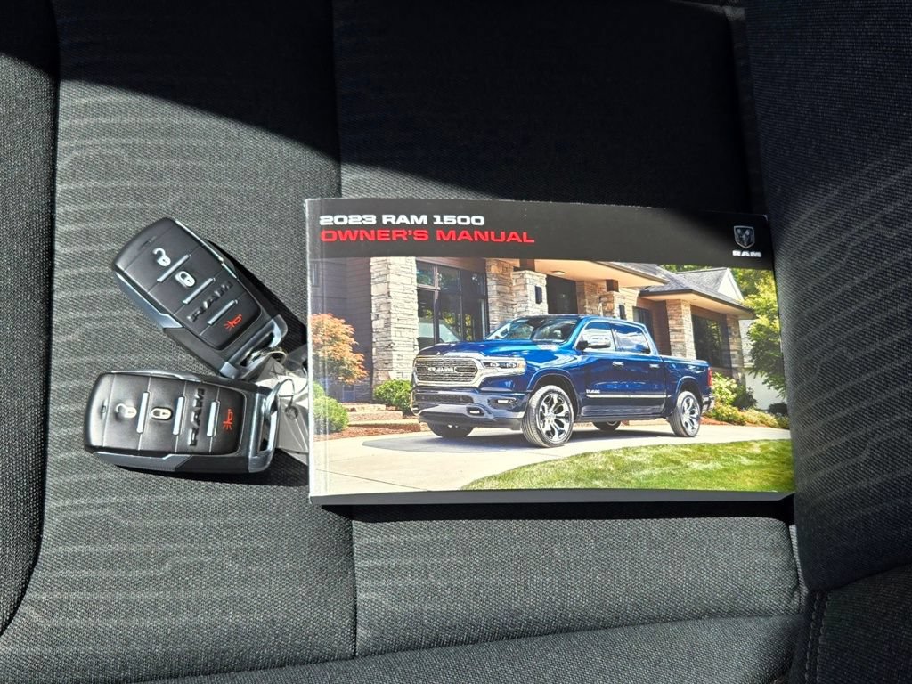 Used 2023 RAM 1500 Big Horn AWD/4WD image 13