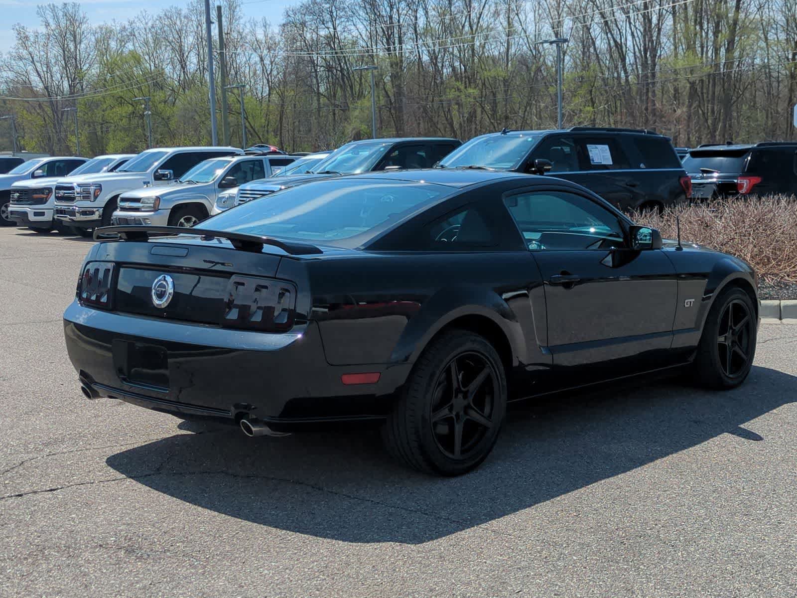 Used 2008 Ford Mustang GT Premium RWD image 8