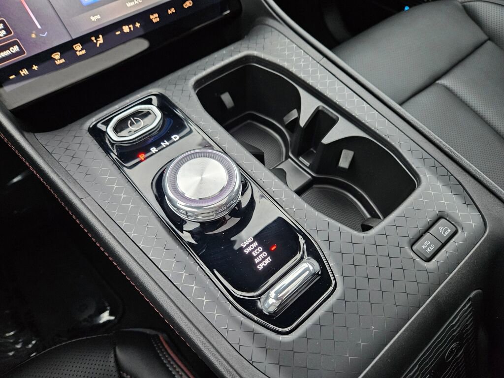 Used 2024 Jeep Wagoneer Launch Edition image 25