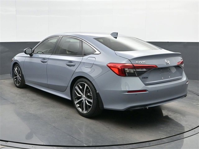 Used 2022 Honda Civic Touring image 6