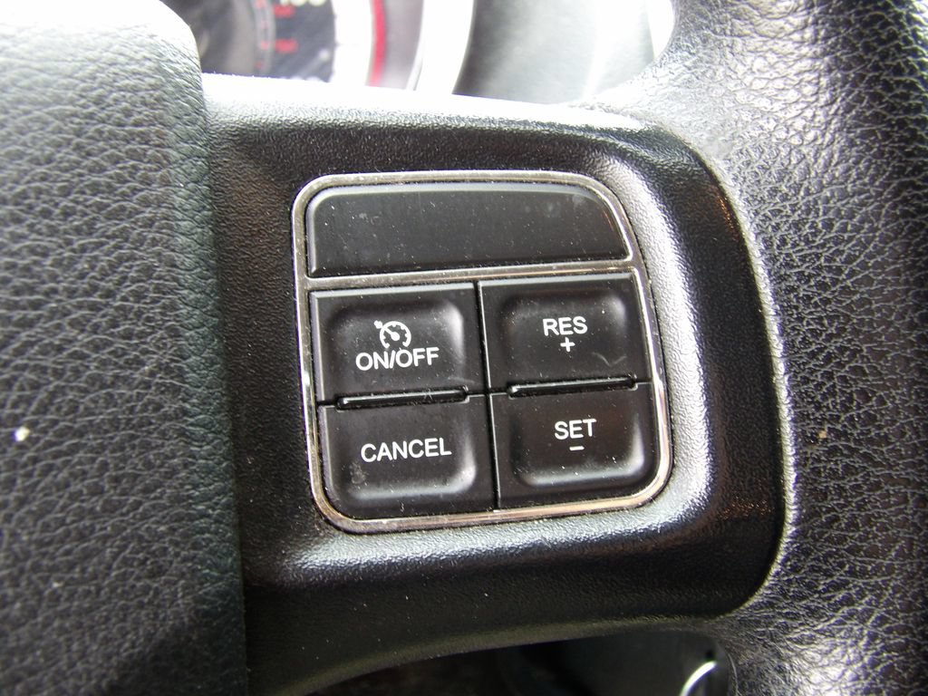 Used 2016 Dodge Grand Caravan SE w/ Quick Order Package 29E SE FWD image 14