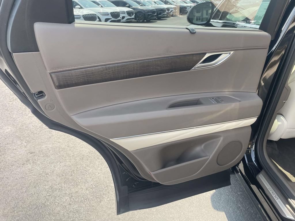 Certified 2023 Genesis GV80 3.5T AWD/4WD image 21