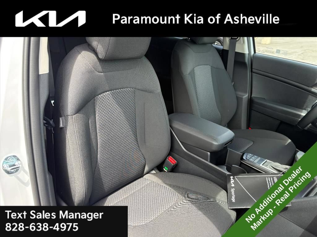 New 2026 Kia Sportage LX w/ LX Convenience Package AWD/4WD image 20