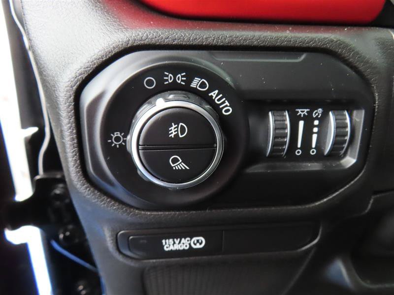 Used 2020 Jeep Gladiator Rubicon AWD/4WD image 12