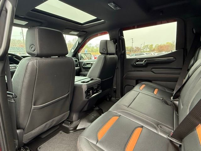 Used 2024 GMC Sierra 1500 AT4 w/ Technology Package image 15