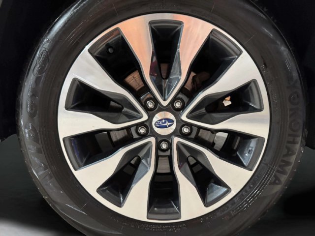 Used 2023 Subaru Outback Touring XT w/ Tech Package 3 AWD/4WD image 35