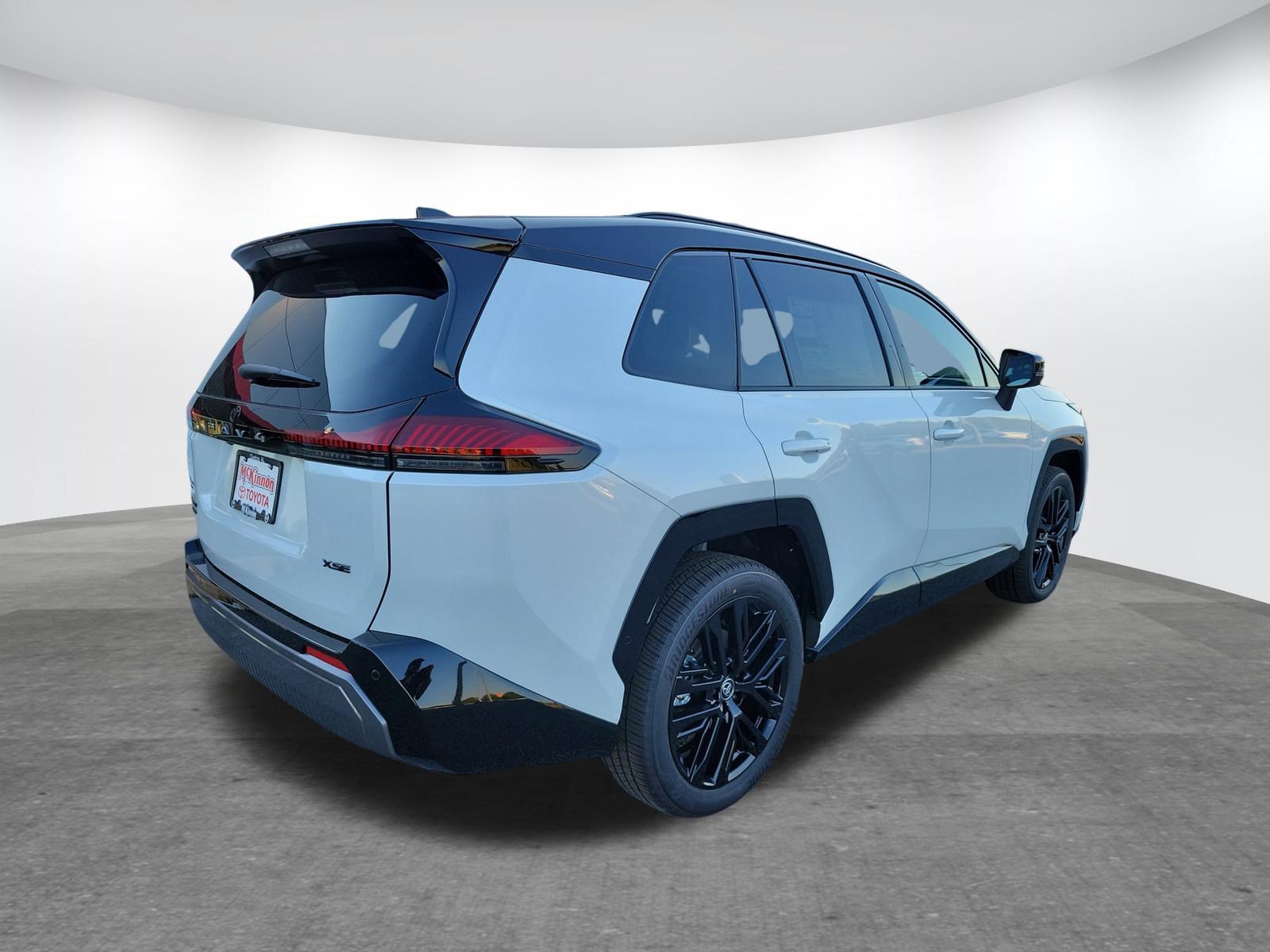 New 2026 Toyota RAV4 XSE w/ Panoramic Sun Roof Package AWD/4WD image 5