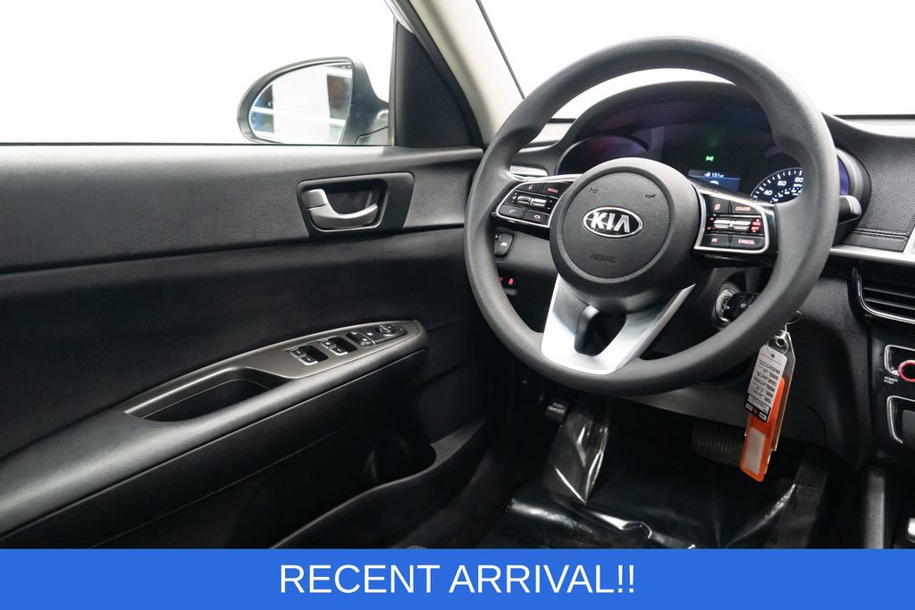 Used 2020 Kia Optima LX image 11