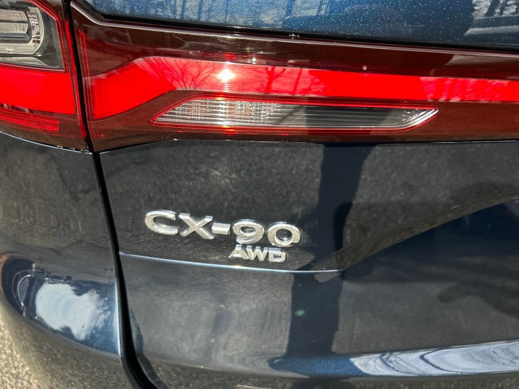 Used 2025 MAZDA CX-90 Plug-In Hybrid w/ Premium Plus image 13