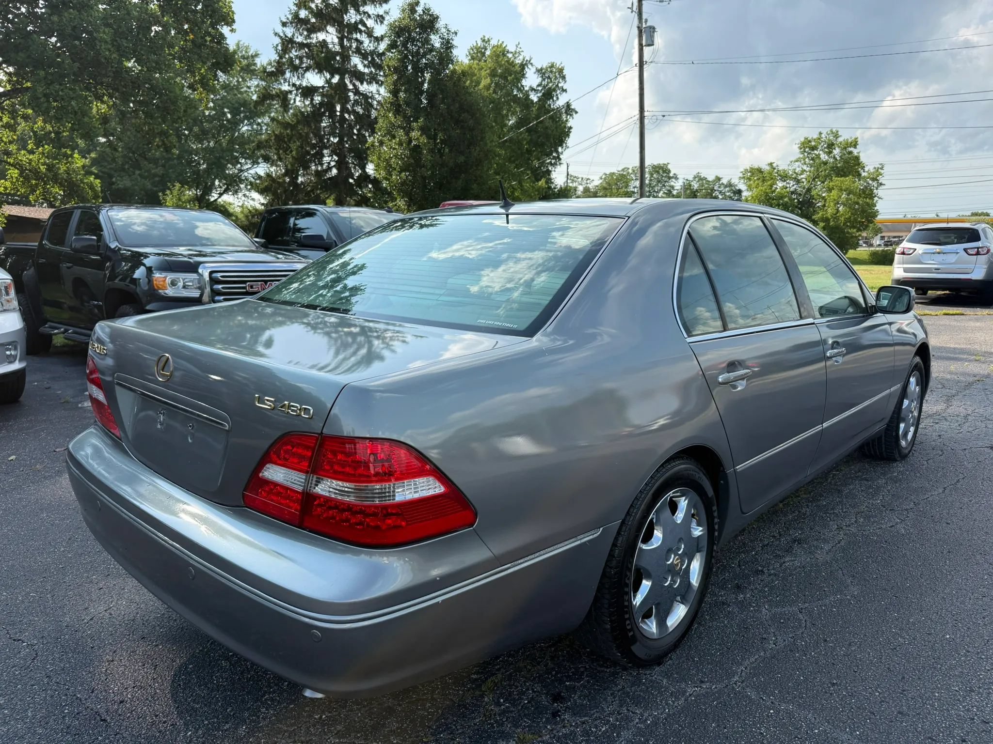Used 2001 Lexus LS 430 RWD image 6