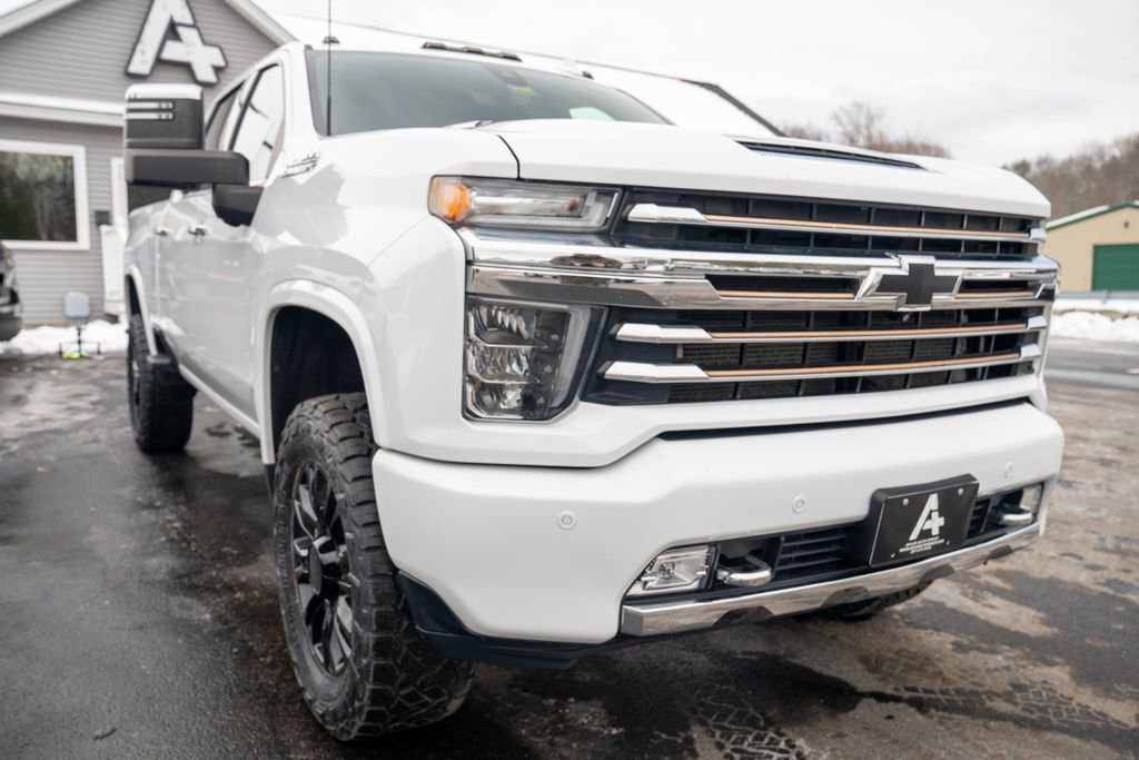 Used 2020 Chevrolet Silverado 2500 High Country w/ Z71 Off-Road Package image 7