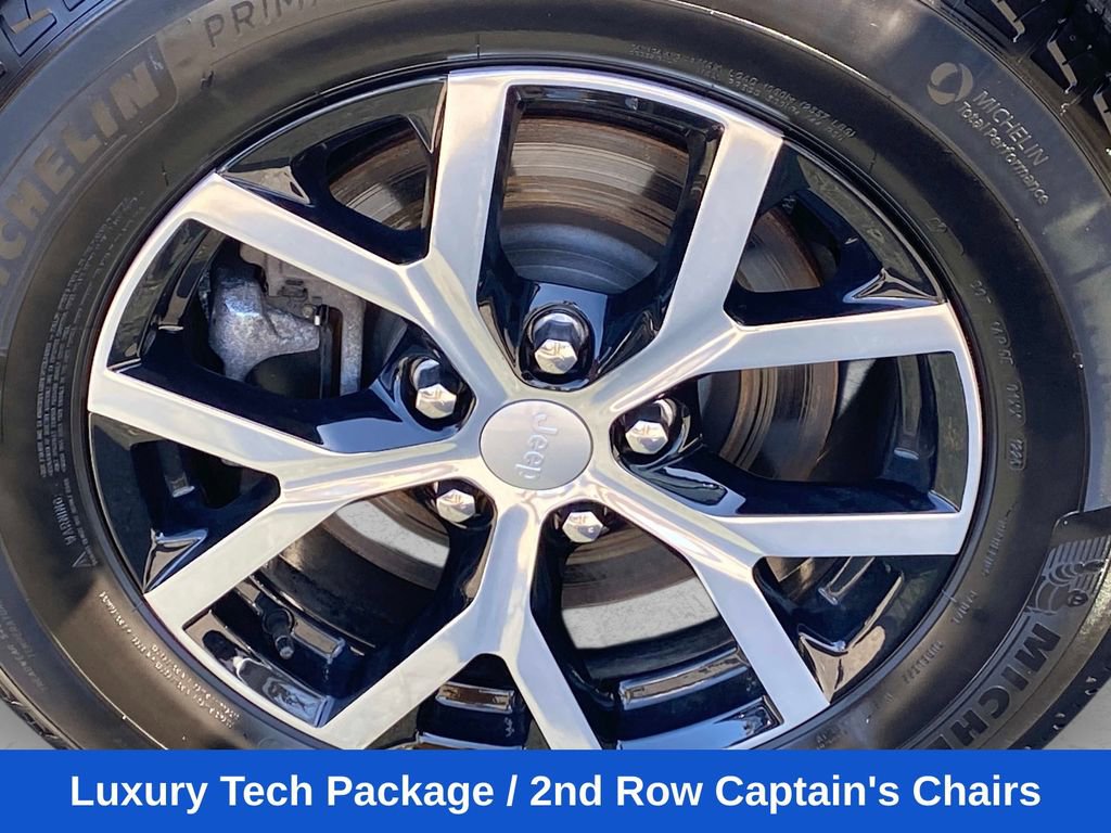 Certified 2025 Jeep Grand Cherokee L Limited w/ Luxury Tech Group II AWD/4WD image 29
