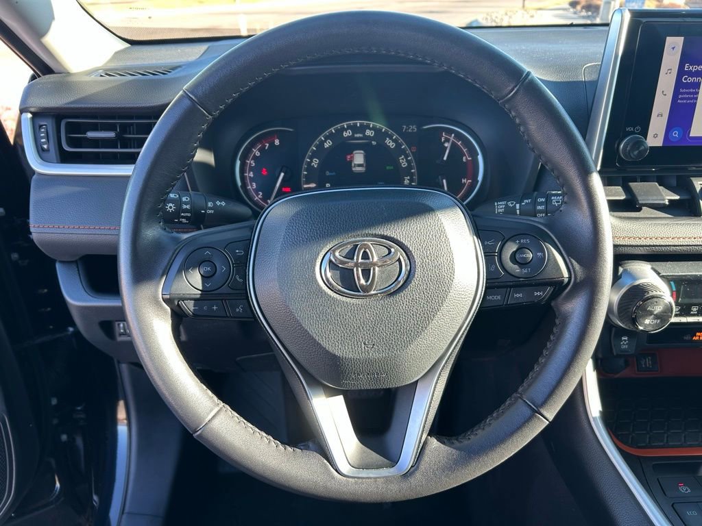 Used 2024 Toyota RAV4 Adventure image 13