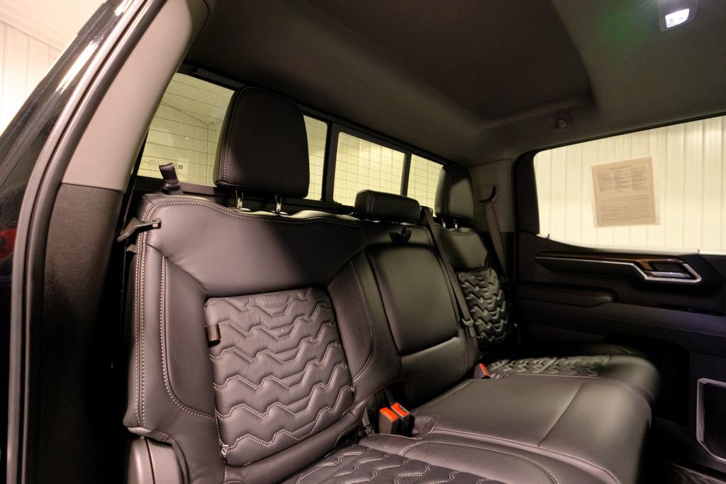 Used 2025 Chevrolet Silverado 1500 RST w/ Convenience Package II image 21