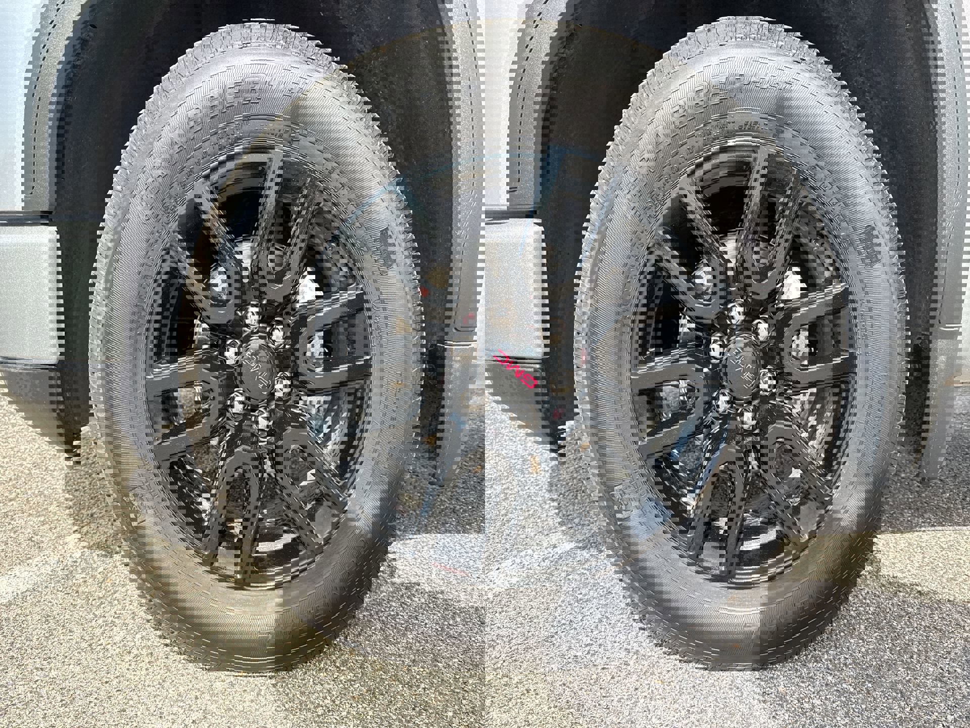 Used 2026 GMC Sierra 1500 Elevation RWD image 18