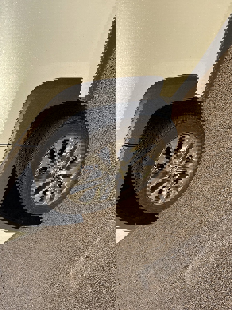 Used 2024 Toyota RAV4 XLE Premium image 10