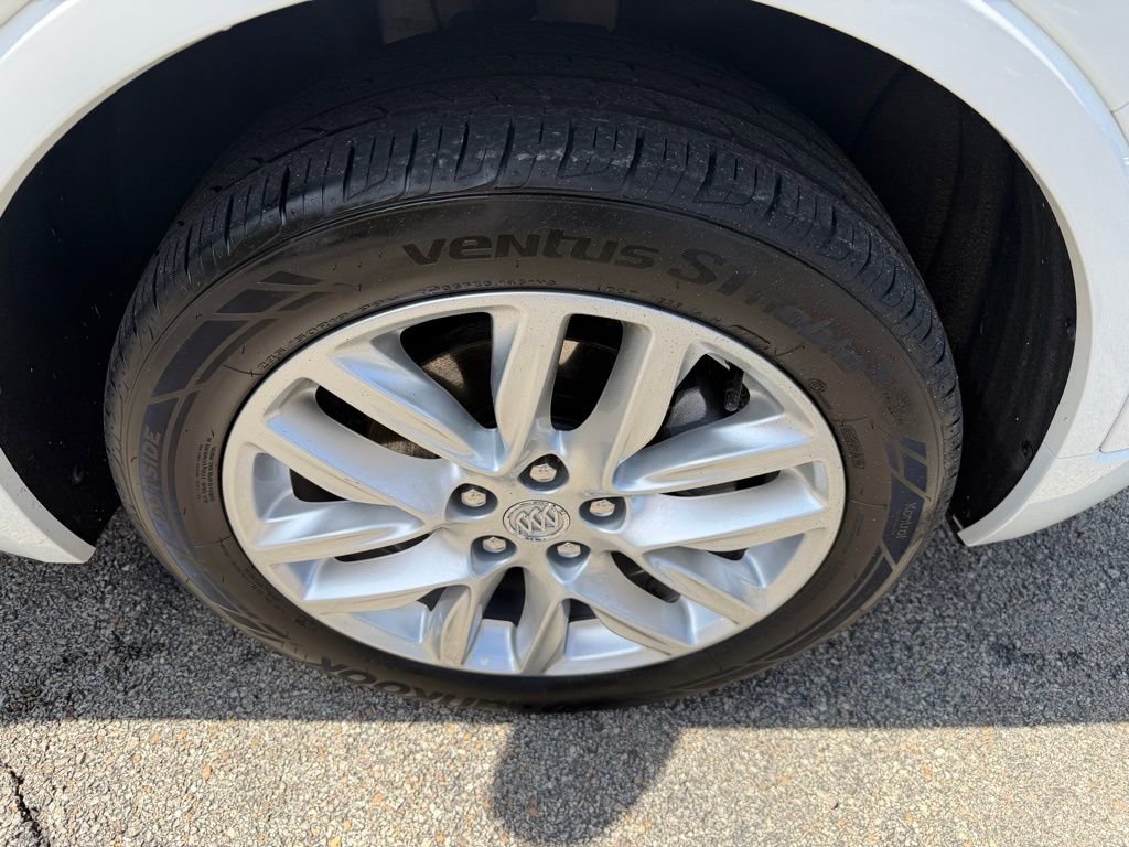 Used 2020 Buick Envision Premium image 9