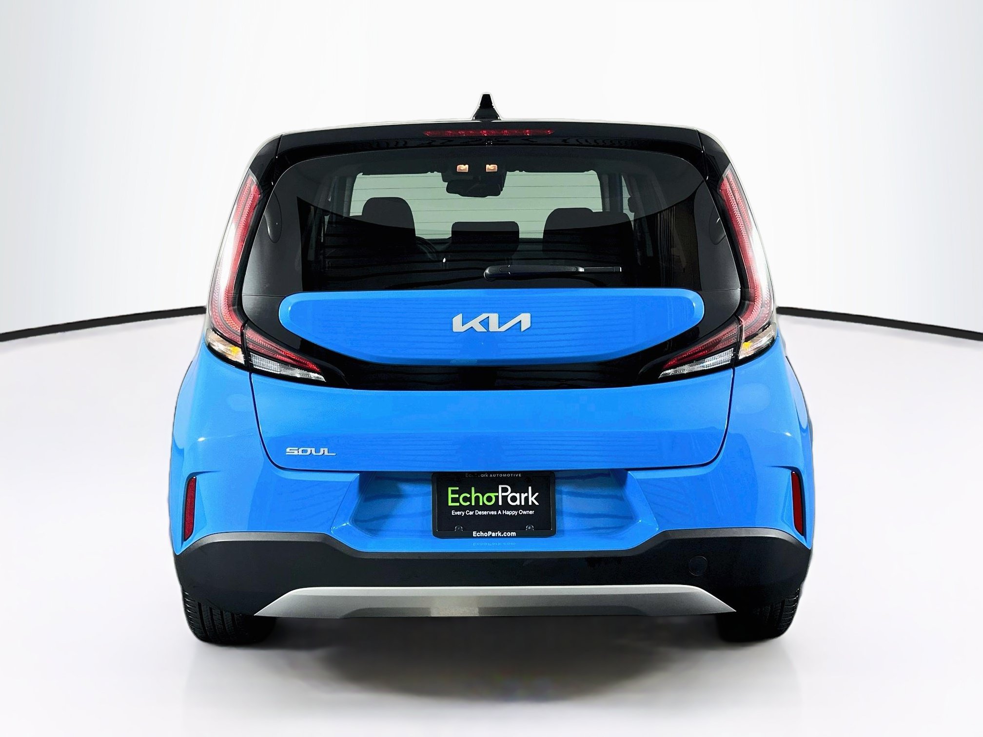 Used 2025 Kia Soul S FWD image 7