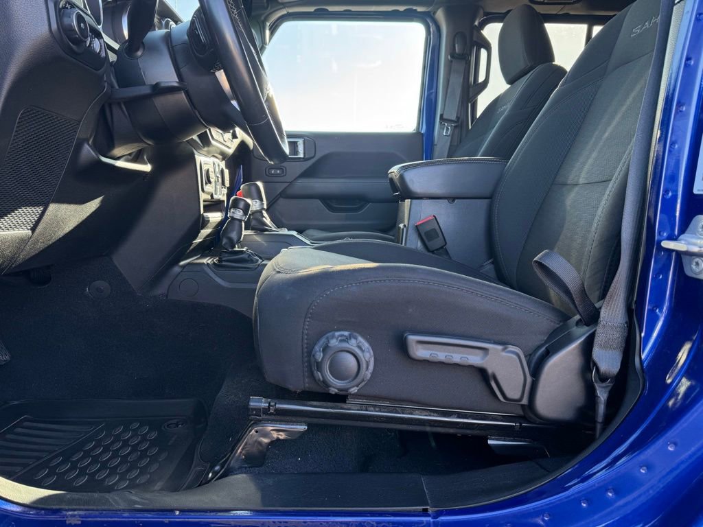 Used 2019 Jeep Wrangler Unlimited Sahara image 10