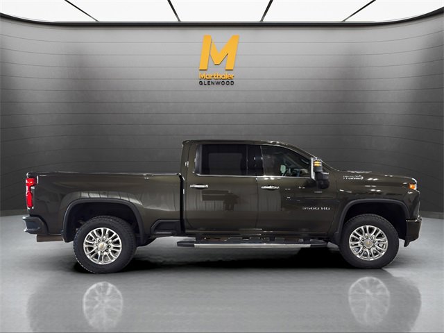 Used 2022 Chevrolet Silverado 3500 High Country w/ Safety Package II image 2