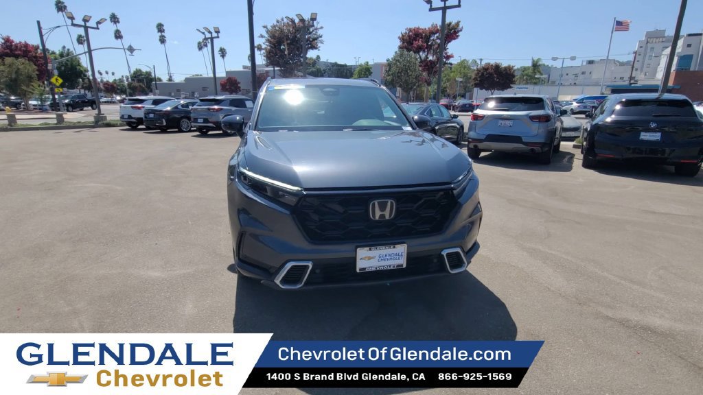 Used 2023 Honda CR-V Sport Touring image 3