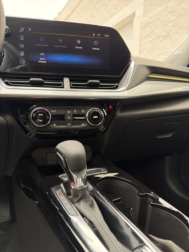 New 2026 Chevrolet Trax LT w/ Driver Confidence Package FWD image 14
