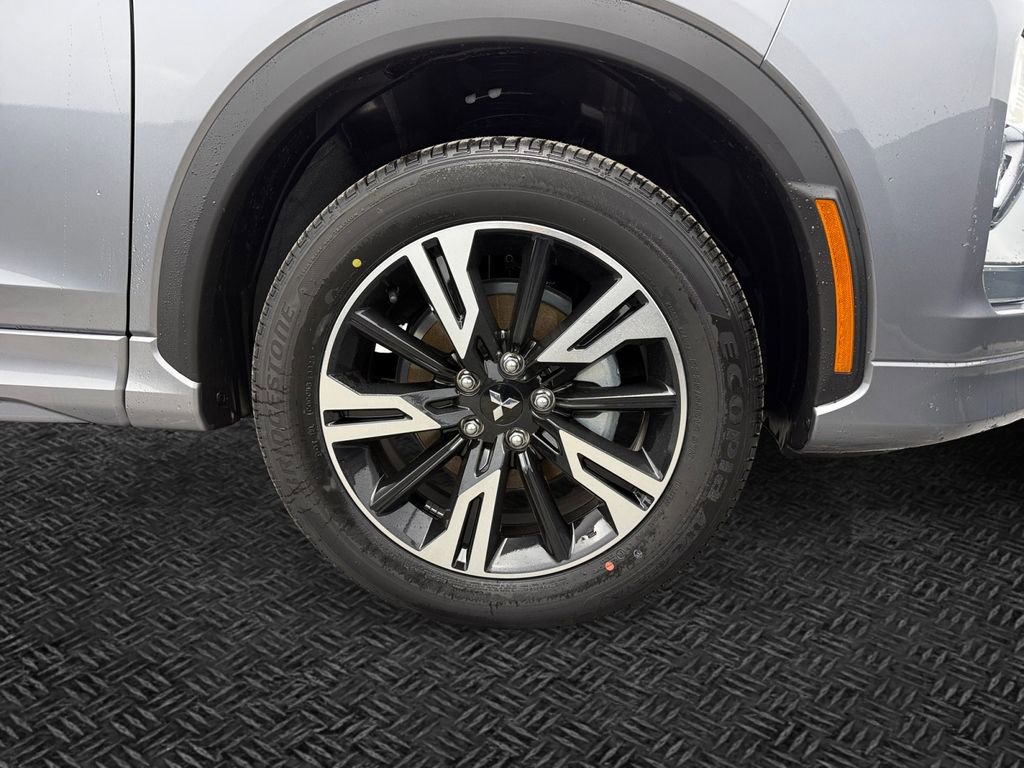 New 2026 Mitsubishi Eclipse Cross SEL image 11