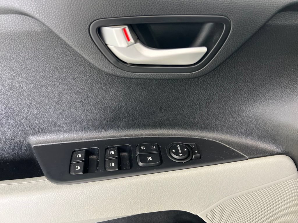 Used 2021 Kia Rio S FWD image 18