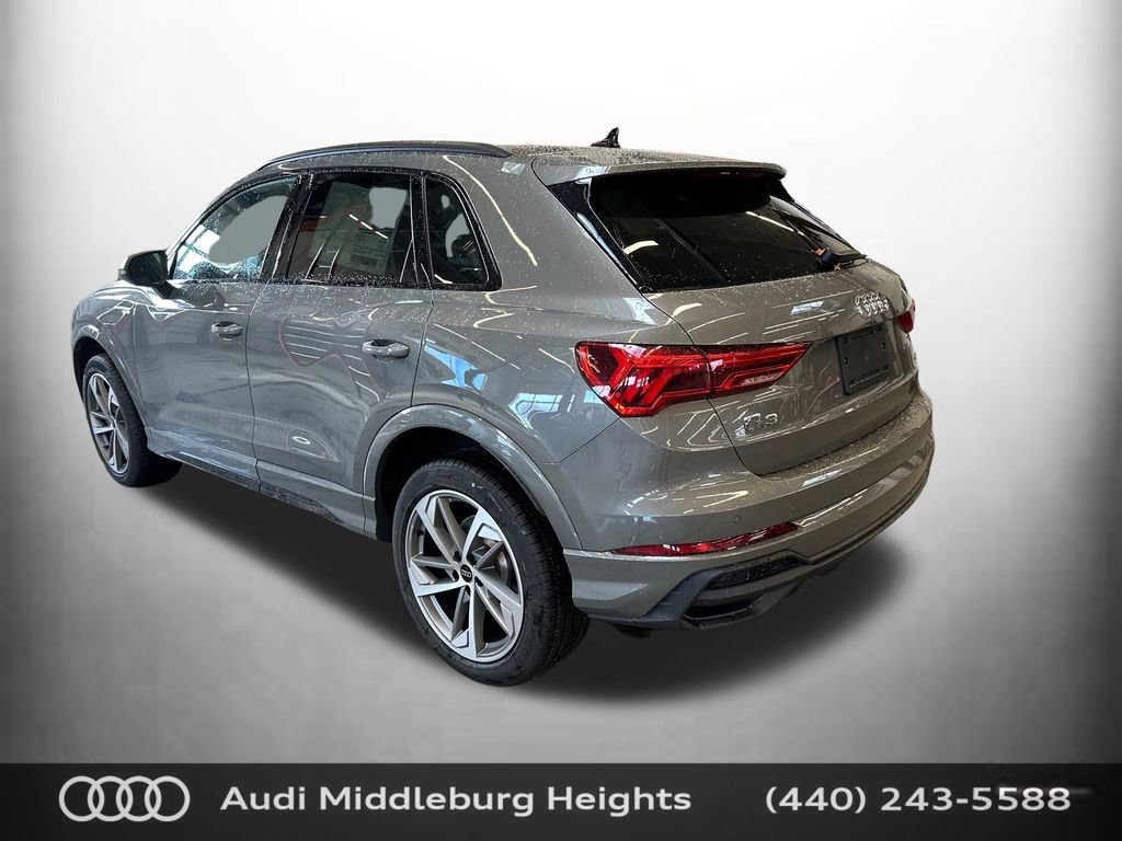 New 2025 Audi Q3 2.0T Premium image 3