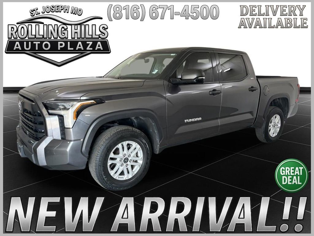 Used 2023 Toyota Tundra SR5 w/ SR5 Convenience Package AWD/4WD image 1
