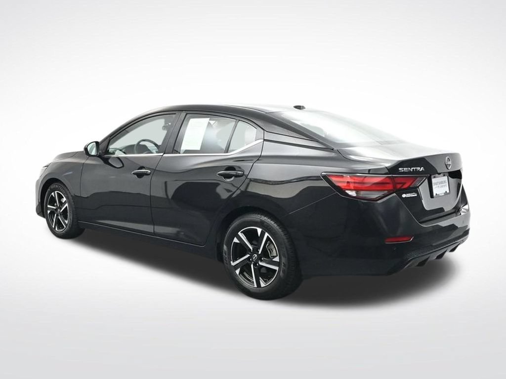 Used 2024 Nissan Sentra SV FWD image 6
