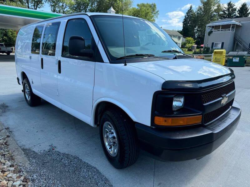 Used 2012 Chevrolet Express 2500 RWD image 5