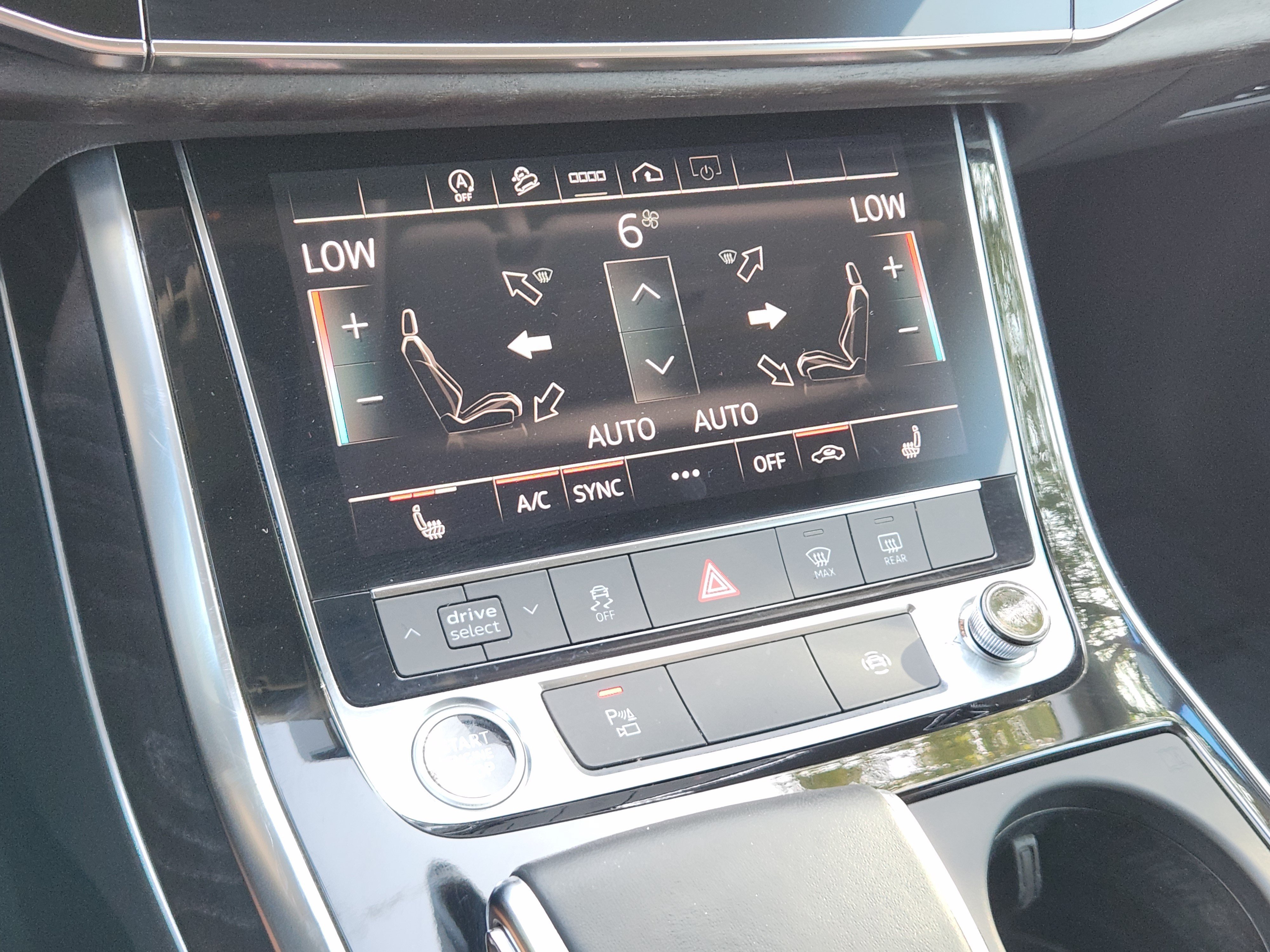 Used 2021 Audi Q8 Premium w/ Black Optic Package AWD/4WD image 12