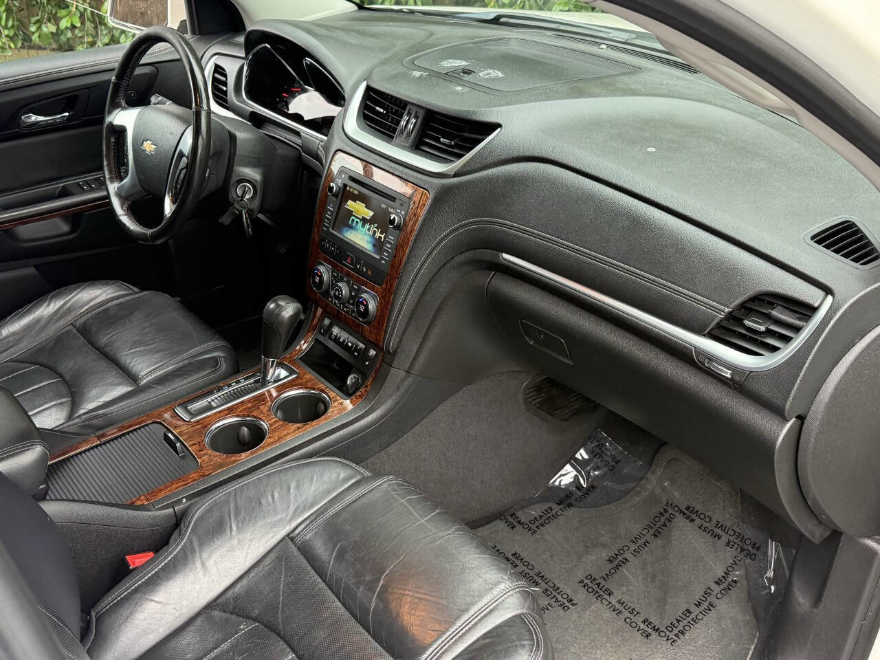 Used 2014 Chevrolet Traverse LTZ AWD/4WD image 16