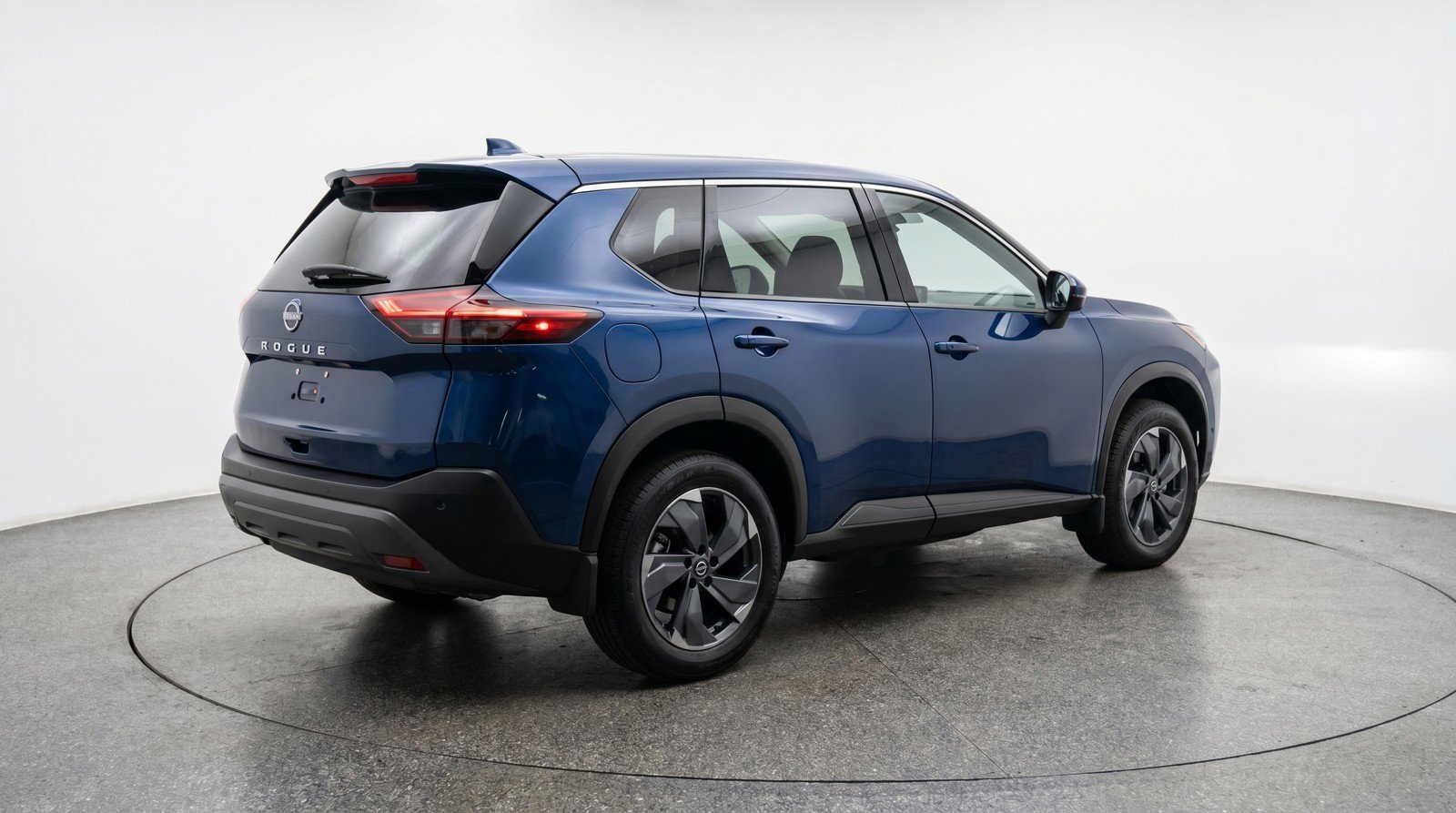 Used 2025 Nissan Rogue SV FWD image 9