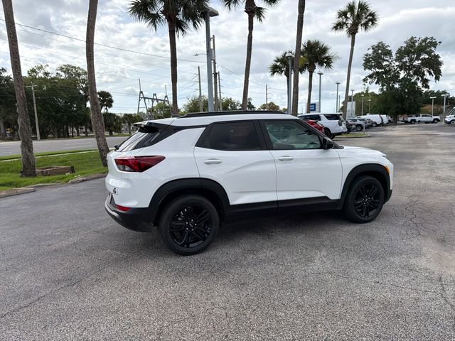 New 2026 Chevrolet TrailBlazer LT w/ Midnight Edition FWD image 15