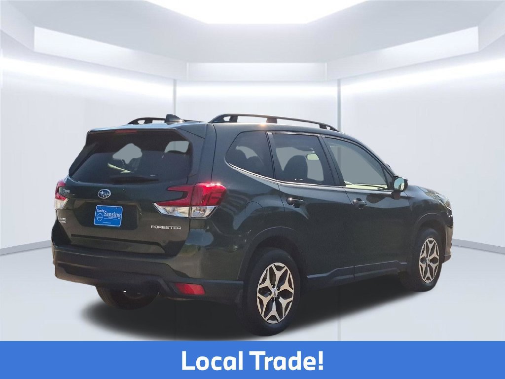 Used 2023 Subaru Forester Premium AWD/4WD image 7