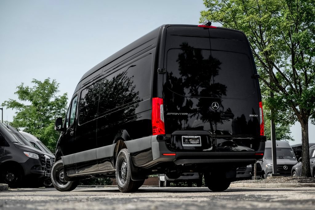 New 2026 Mercedes-Benz Sprinter 2500 image 2
